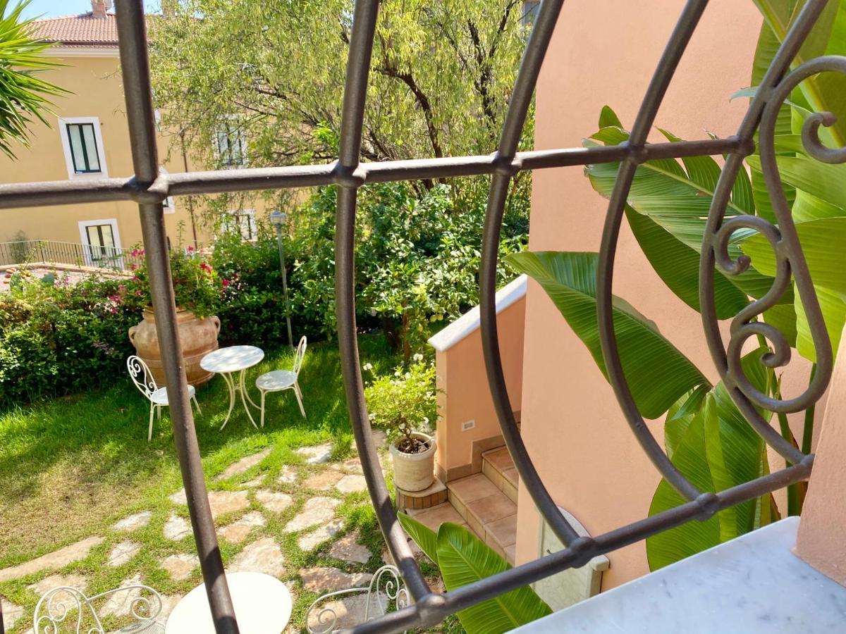 מלון מרינה די קמרוטה La Casa Di Paolo Casa Di Charme מראה חיצוני תמונה