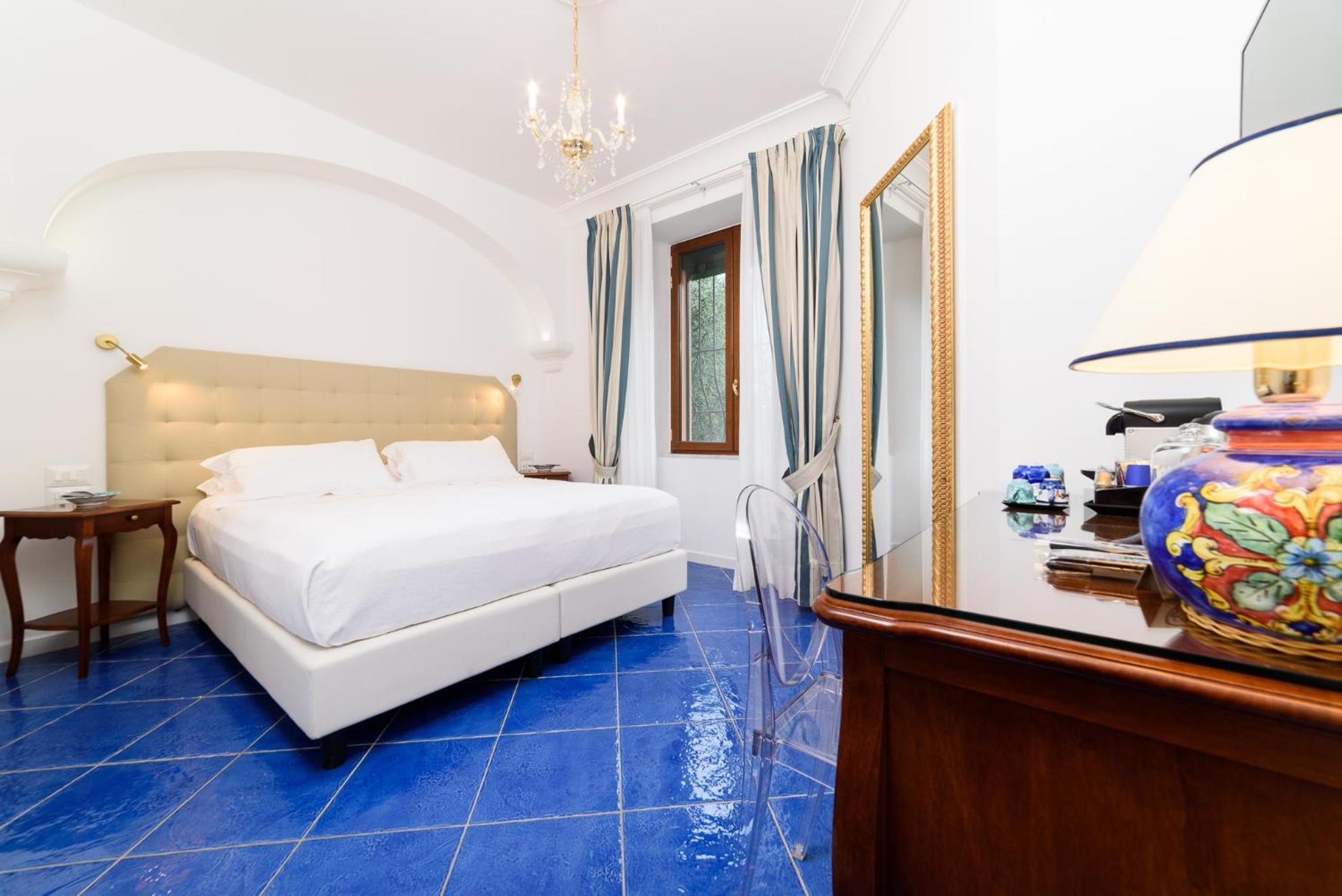 מלון מרינה די קמרוטה La Casa Di Paolo Casa Di Charme מראה חיצוני תמונה